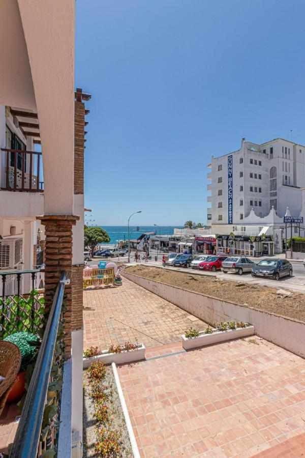 797 Holiday Rentals - Apartamento En Pueblo Quinta A 1 Min De La Playa 베날마데나코스타 외부 사진