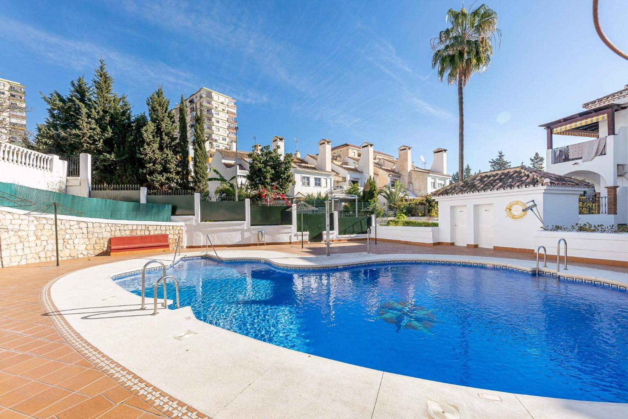 797 Holiday Rentals - Apartamento En Pueblo Quinta A 1 Min De La Playa 베날마데나코스타 외부 사진